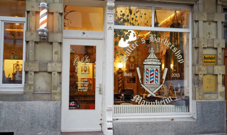 Sailer's Barbershop exterior storefront - Traditional men's barber in Mannheim Beilstraße
